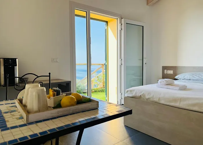 Casa de hóspedes Eufonia Del Mare 3*