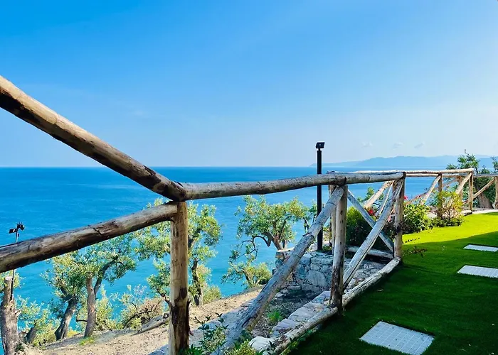 Eufonia Del Mare בית הארחה 3*